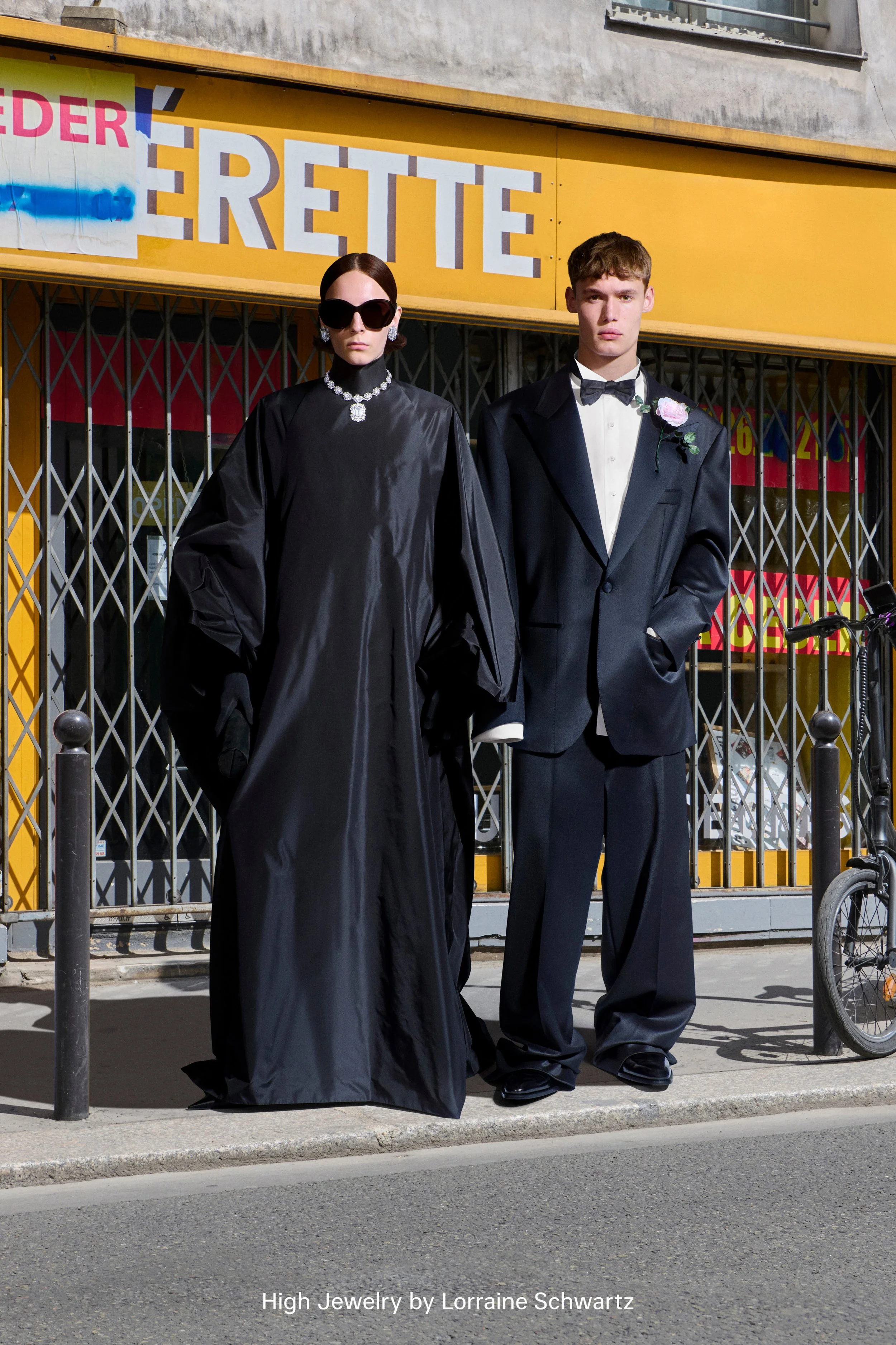 Balenciaga Haute Couture - FW25/26 - Behind The Blinds Magazine —